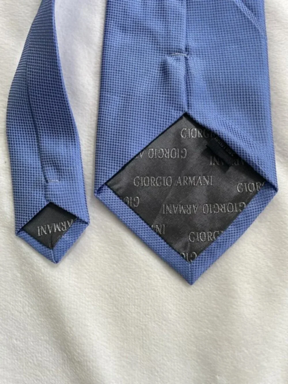 Giorgio Armani Men's 100% Silk Plaid Tie, Blue, Made in Italy